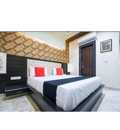 ג'לנדהר Hotel Ravi Residency מראה חיצוני תמונה